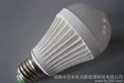 供應高立LED光伏發(fā)電專用照明燈具——湖南中芯長電光新能源科技引領綠色照明新趨勢